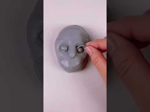 Sculpting a Face with Clay