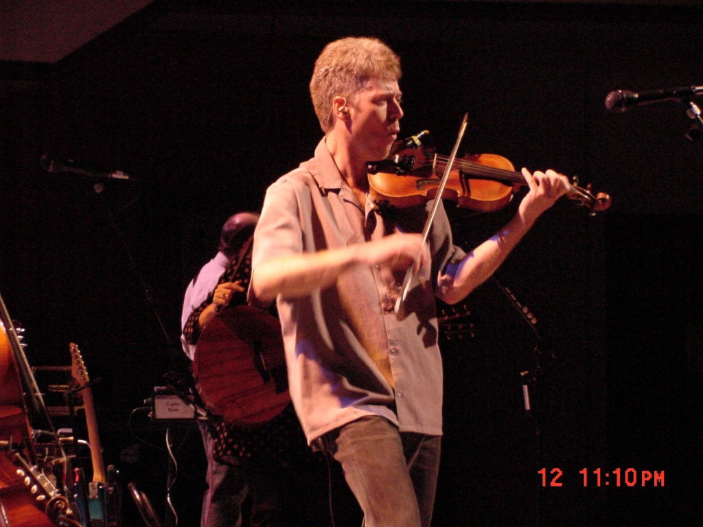 chris_carmichael_fiddle