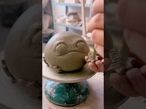 How to make Ceramic frog part 1 ceramics pottery