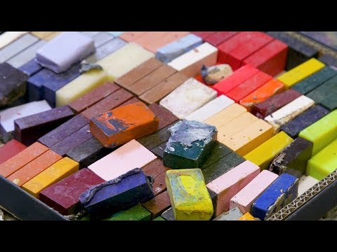 How to paint in encaustic